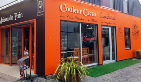 jain-douarnenez-kouign-amann-gateau-breton-chocolats-couleur-cacao-treboul-vente-en-ligne-flimou-roche-blanche-grignotine-banette
